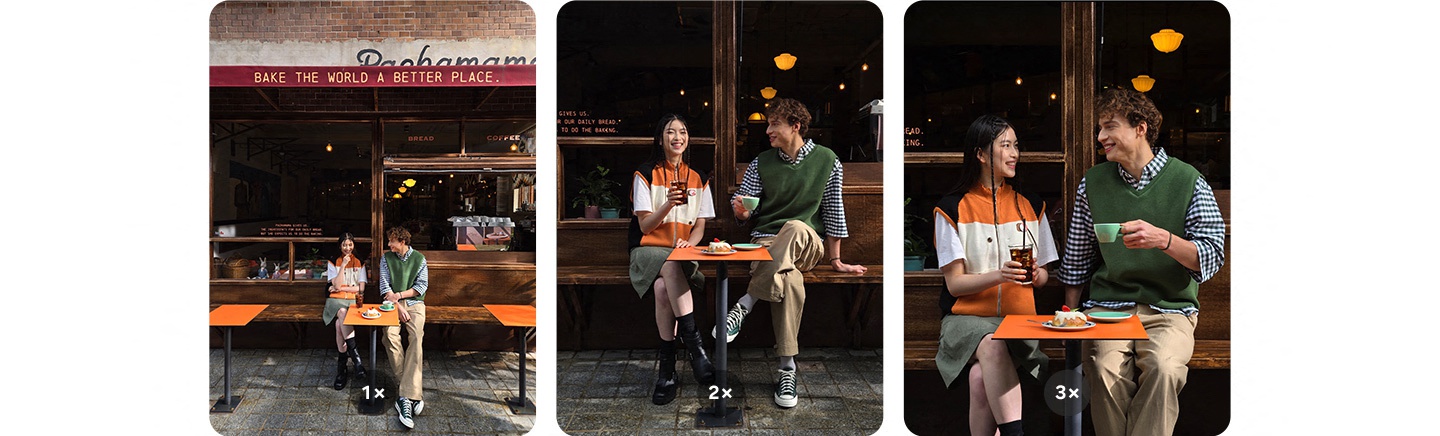 Ein farbenfrohes Foto von zwei Personen, die vor einem Caf sitzen, aufgenommen mit 1-fachem, 2-fachem und 3-fachem Zoom. Aufgenommen mit dem Galaxy S24+ #withGalaxy.
